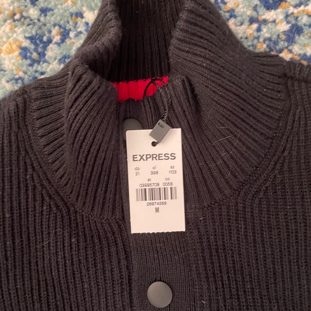 Express Sweater - Picture 2 of 2